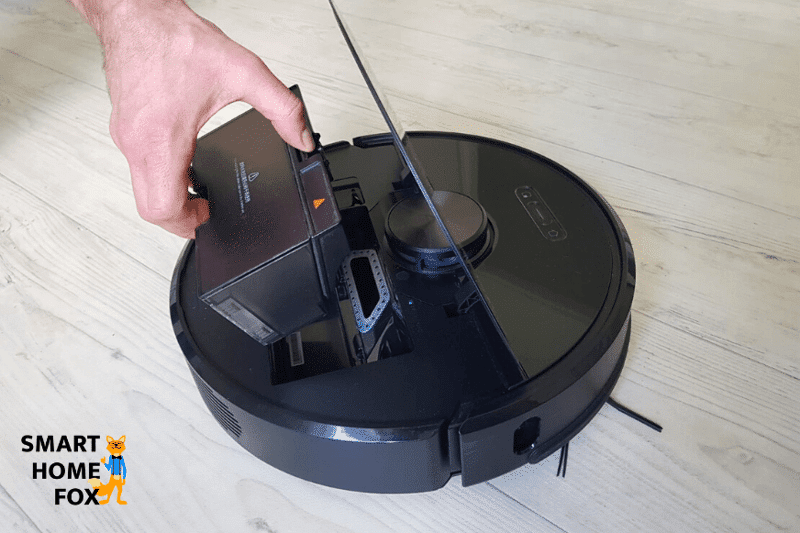 Roborock S6’s dustbin
